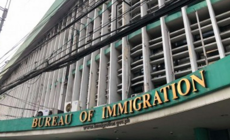 Philipines bars entry of passengers from 10 countries