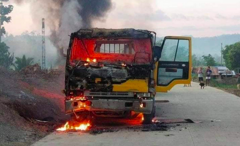 Suspected NPA rebels burn construction equipment in Northern Samar